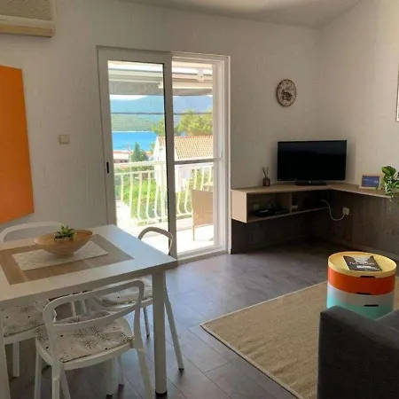 아파트 By The Sea Klek, Neretva Delta - Usce Neretve - 23139 *